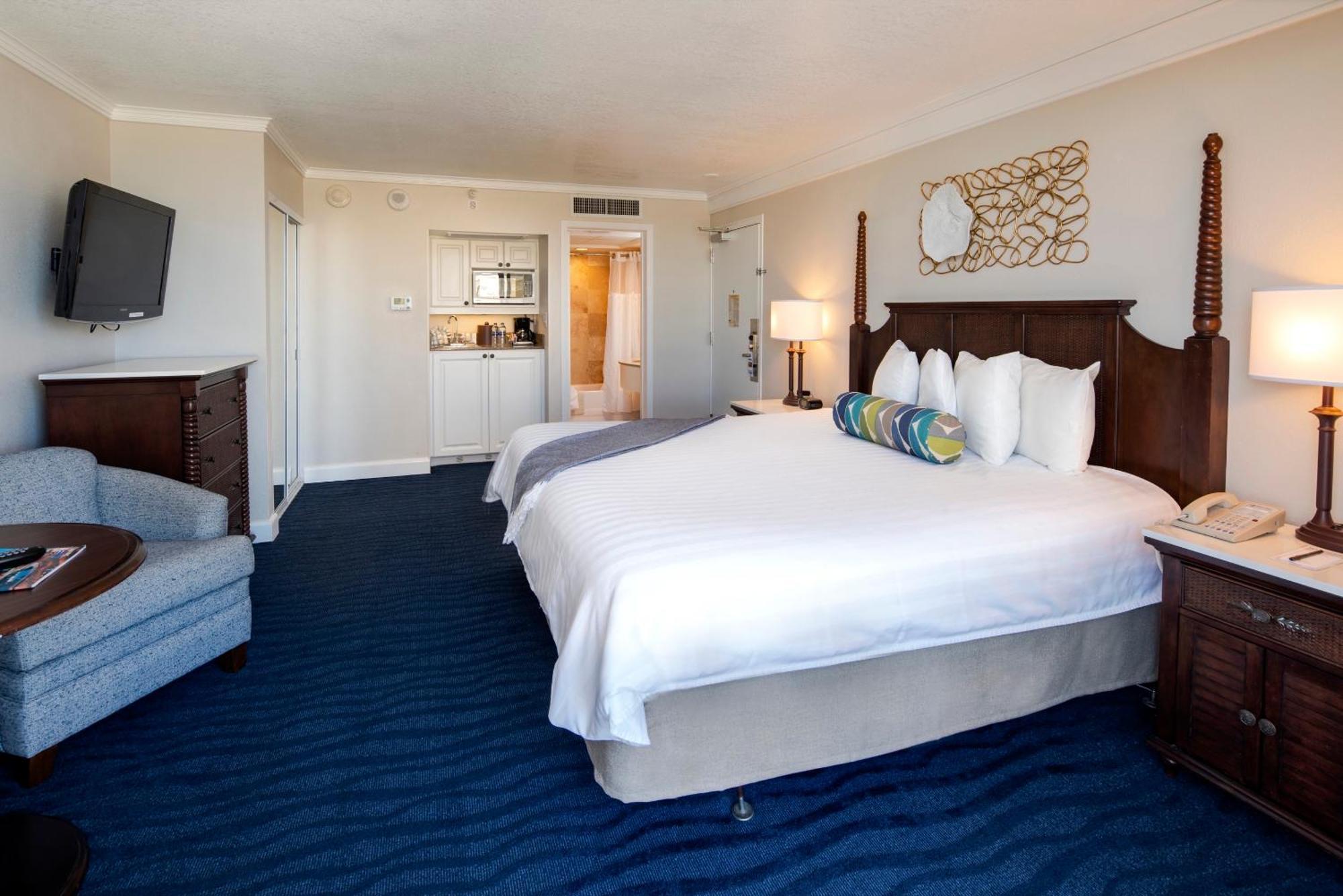 King Room with Balcony
